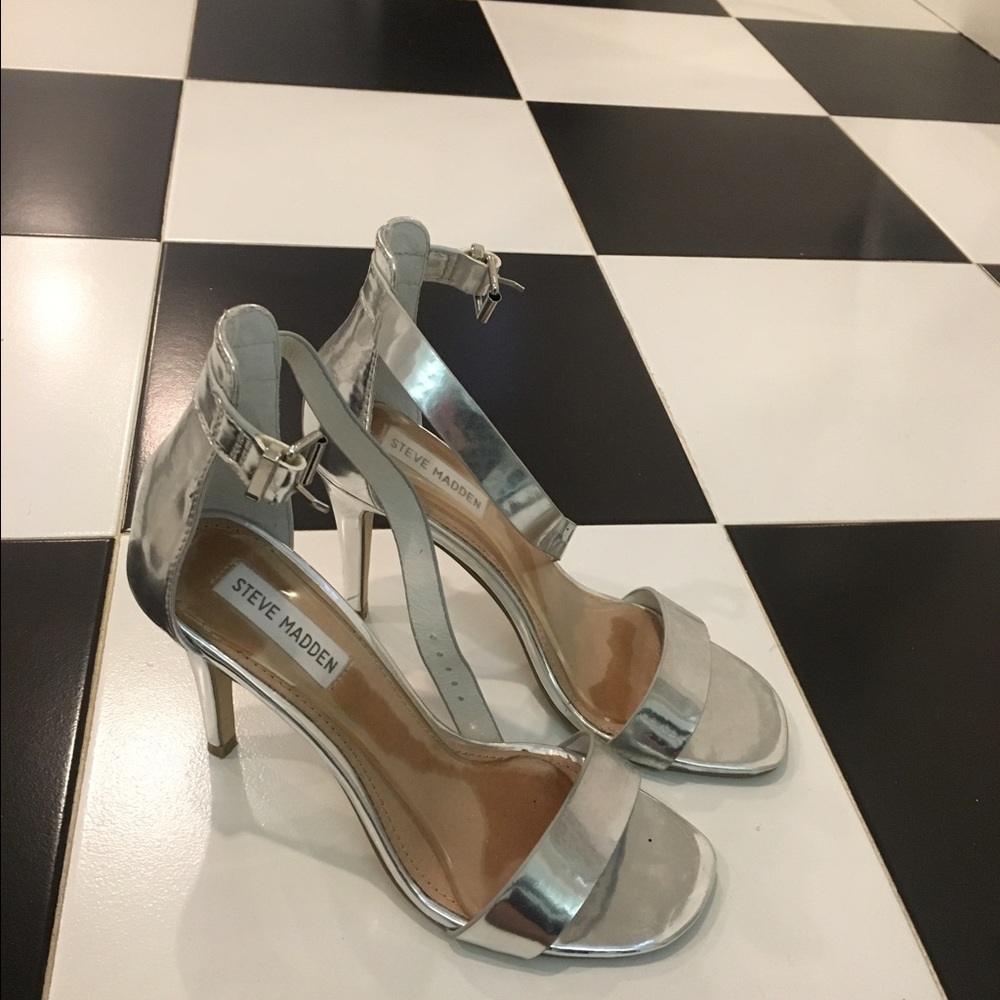 Steve Madden silver heels