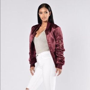 Fashion Nova Celeb Status Jacket In Plum