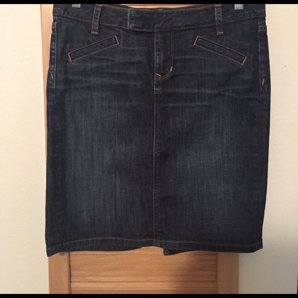 Gap Dark Wash Denim Pencil Skirt