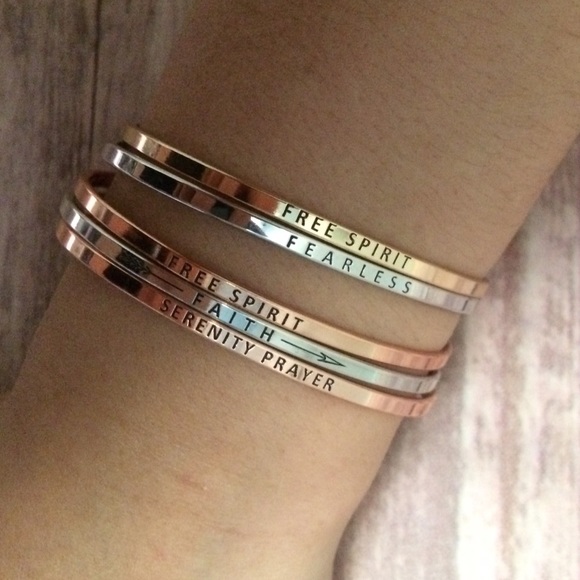 ONE LEFT inspirational message bangles bracelet - Picture 3 of 7
