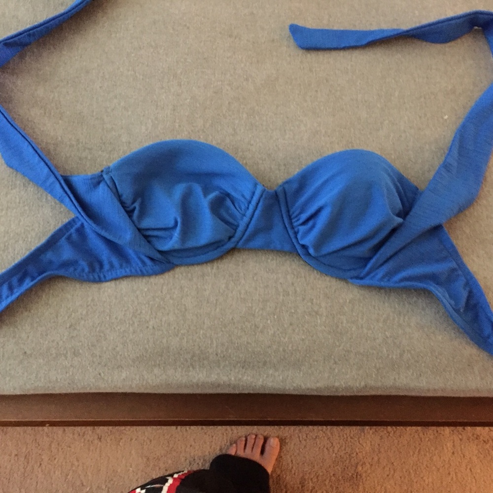 Strappy bikini top NWOT