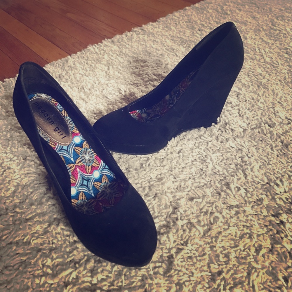 Wedge pumps ❤️ - Picture 2 of 4