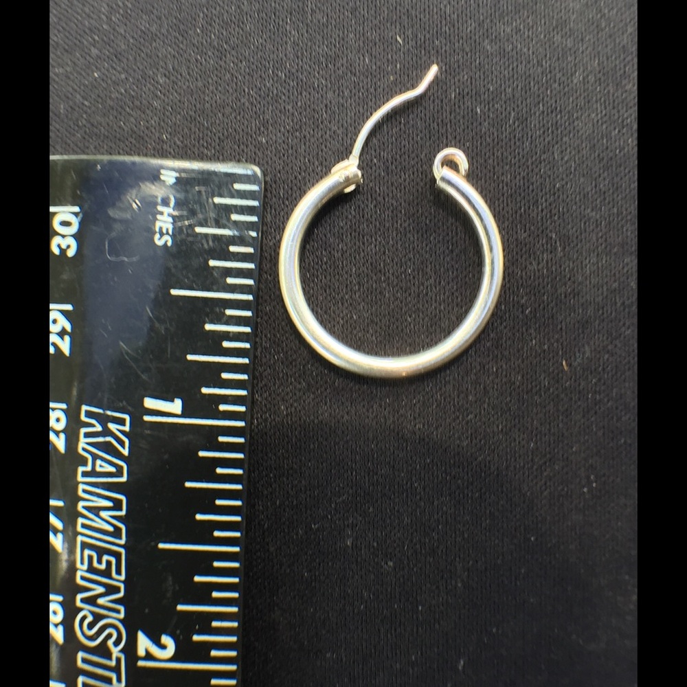 Hoop earring - Picture 2 of 4