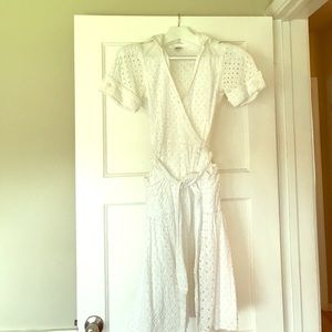 Diane von Furstenberg - White Eyelet Wrap - Sz 6