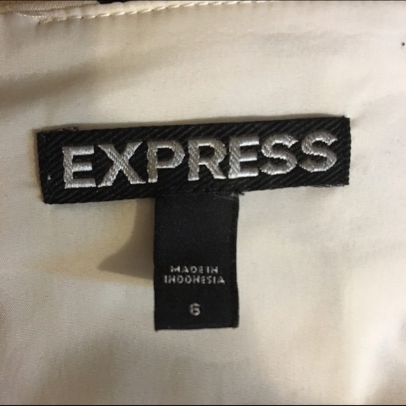 🚫SOLD🚫 Polka dot pencil skirt - Picture 3 of 4