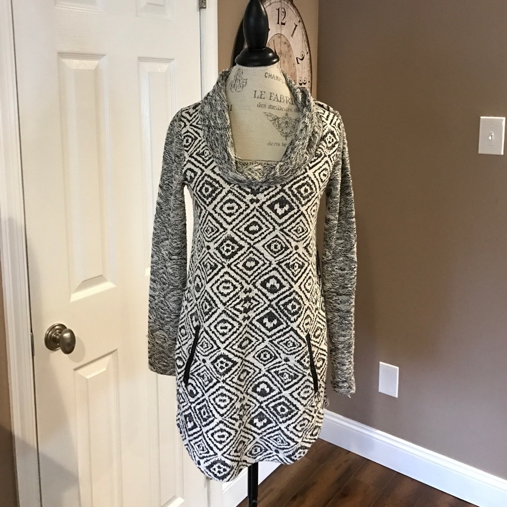 Anthropology Top