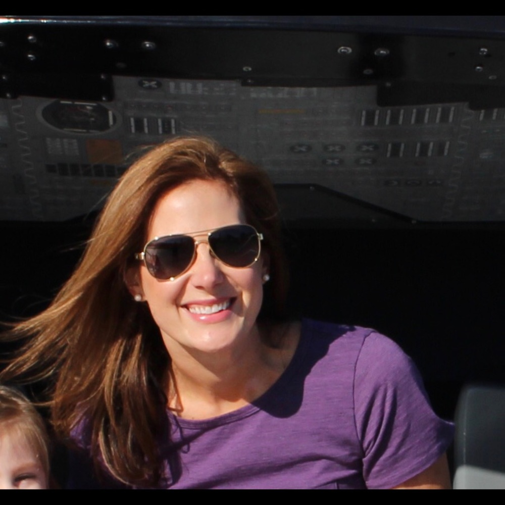 Meet your Posher, Lauren