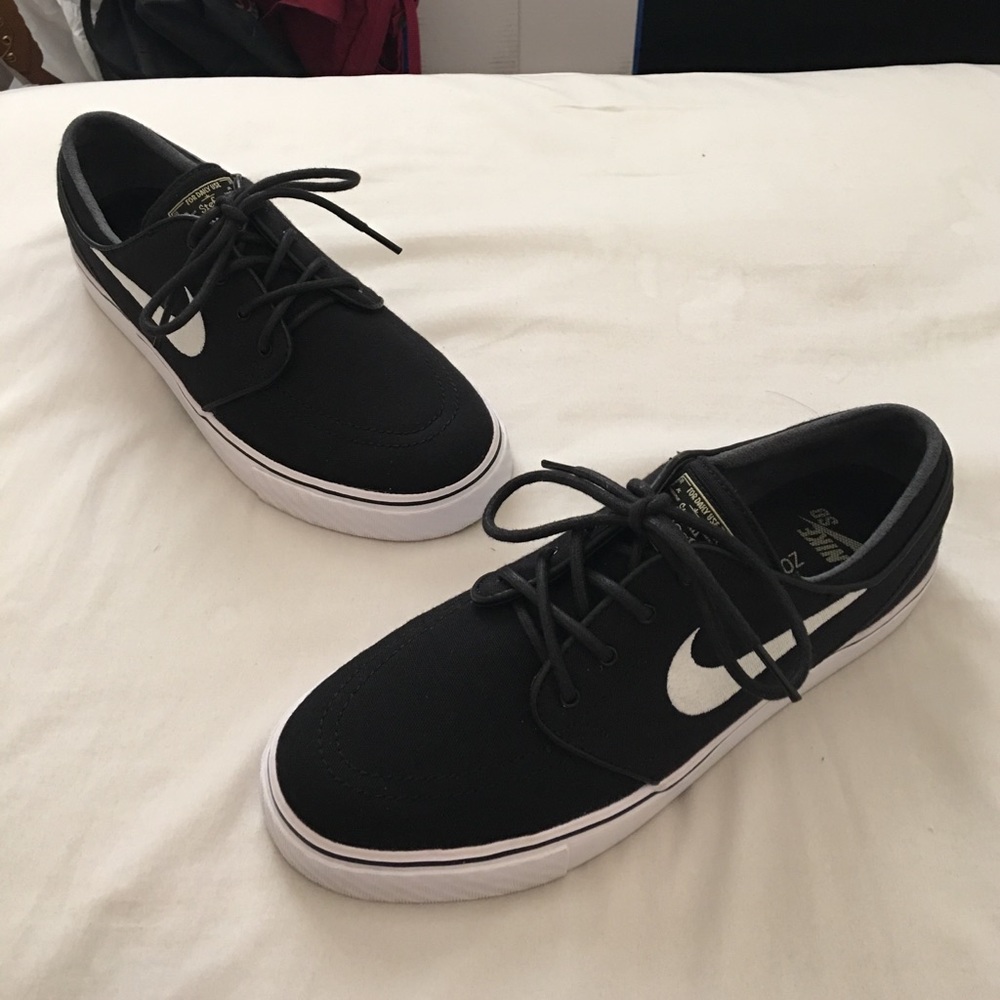 NIKE SB ZOOM STEFAN JANOSKI CANVAS