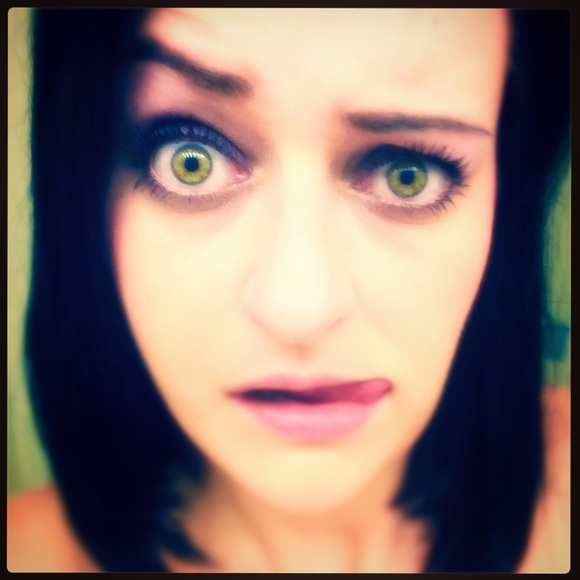 Meet your Posher, Jola - Picture 2 of 4