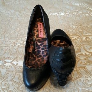 Betsy Johnson wedges