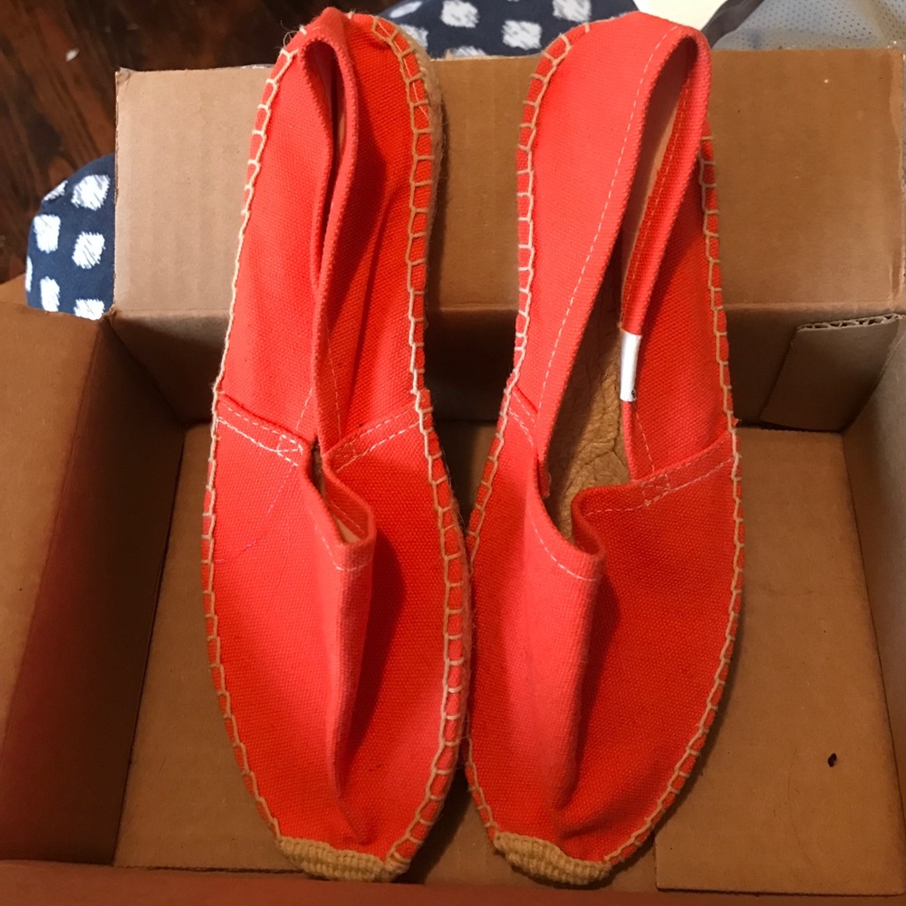 Soludos Orange Espadrilles 🍊