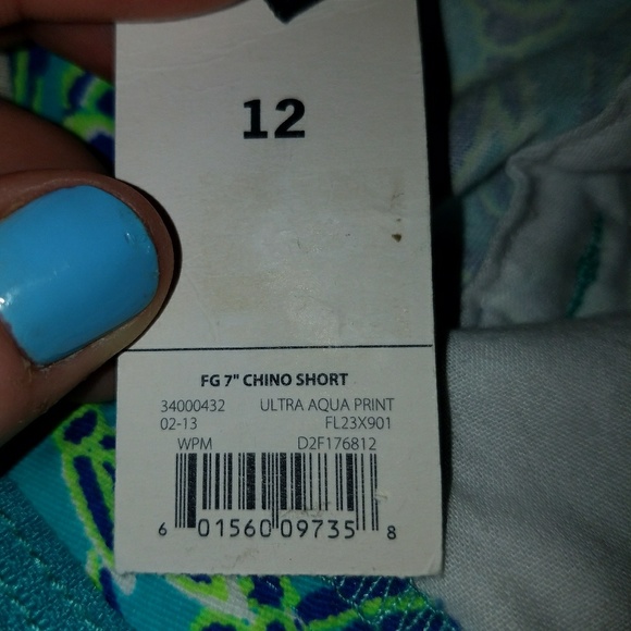 Faded Glory 7" Chino Shorts - Picture 2 of 3