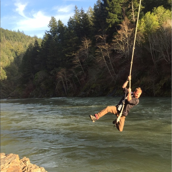 Meet your Posher, Ford - Picture 2 of 4