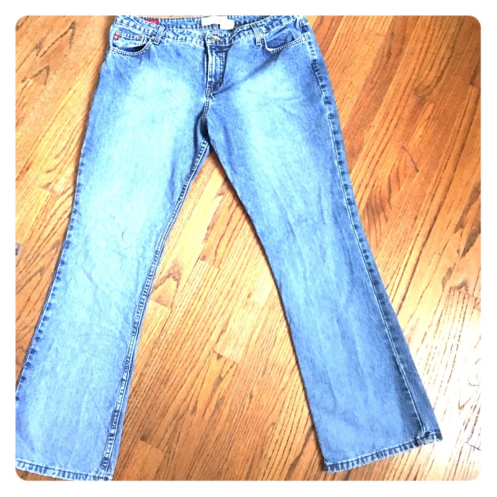 Arizona Bootcut Blue Jeans size 17
