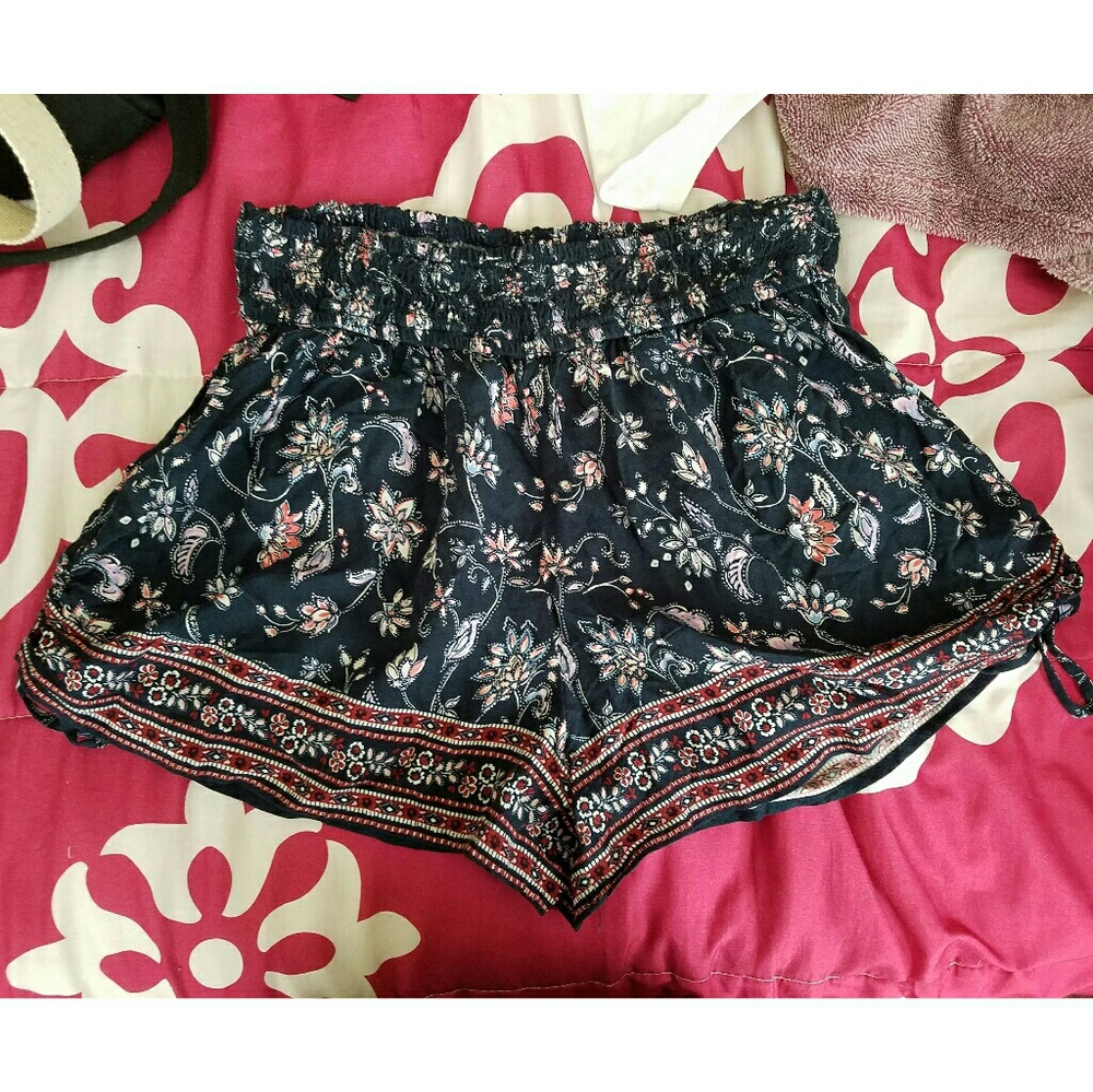 Hollister shorts