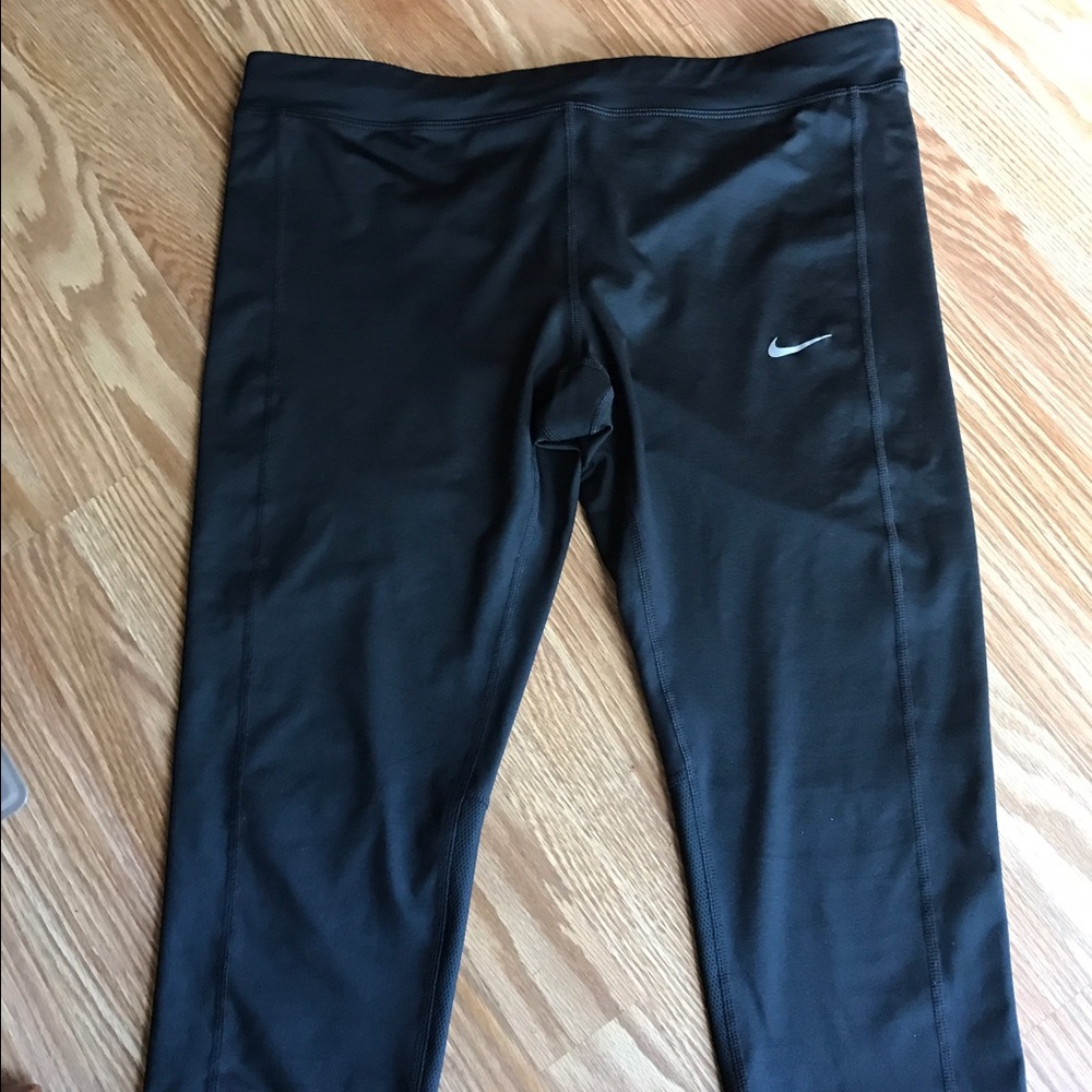 Nike Dri Fit Capris