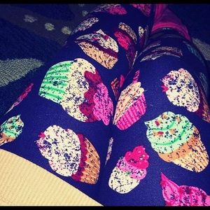 TC lularoe cupcake leggings