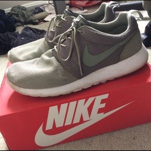 Nike Roshe