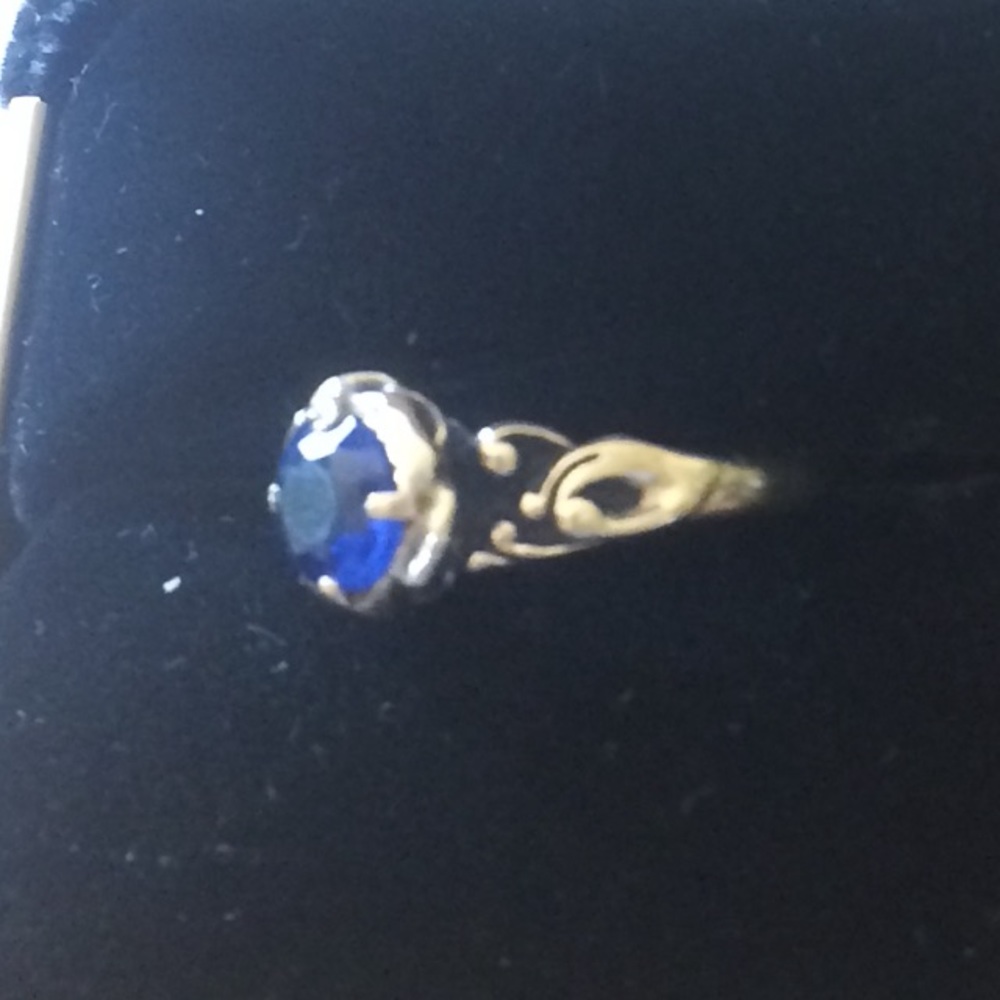 Stunning Estate Blue Spinel? 10k 10 k Gold - Picture 2 of 5