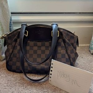 SOLD       Louis Vuitton Verona pm