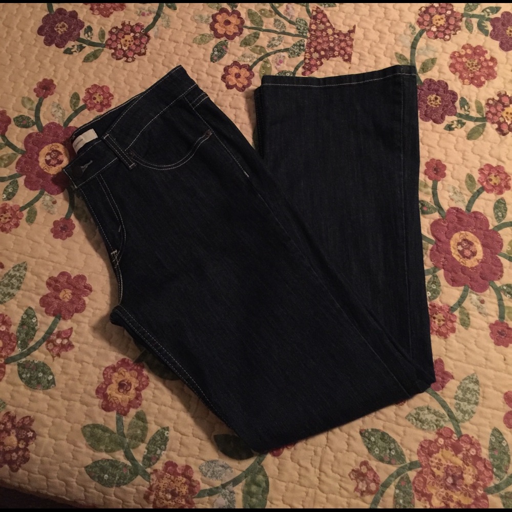 Levi's 518 Superlow Bootcut Jeans