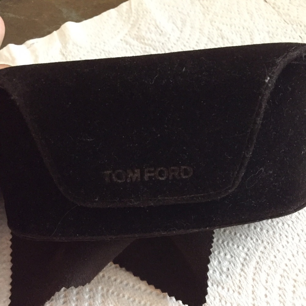 AUTHENTIC. TOM FORD SUNGLASSES CASE