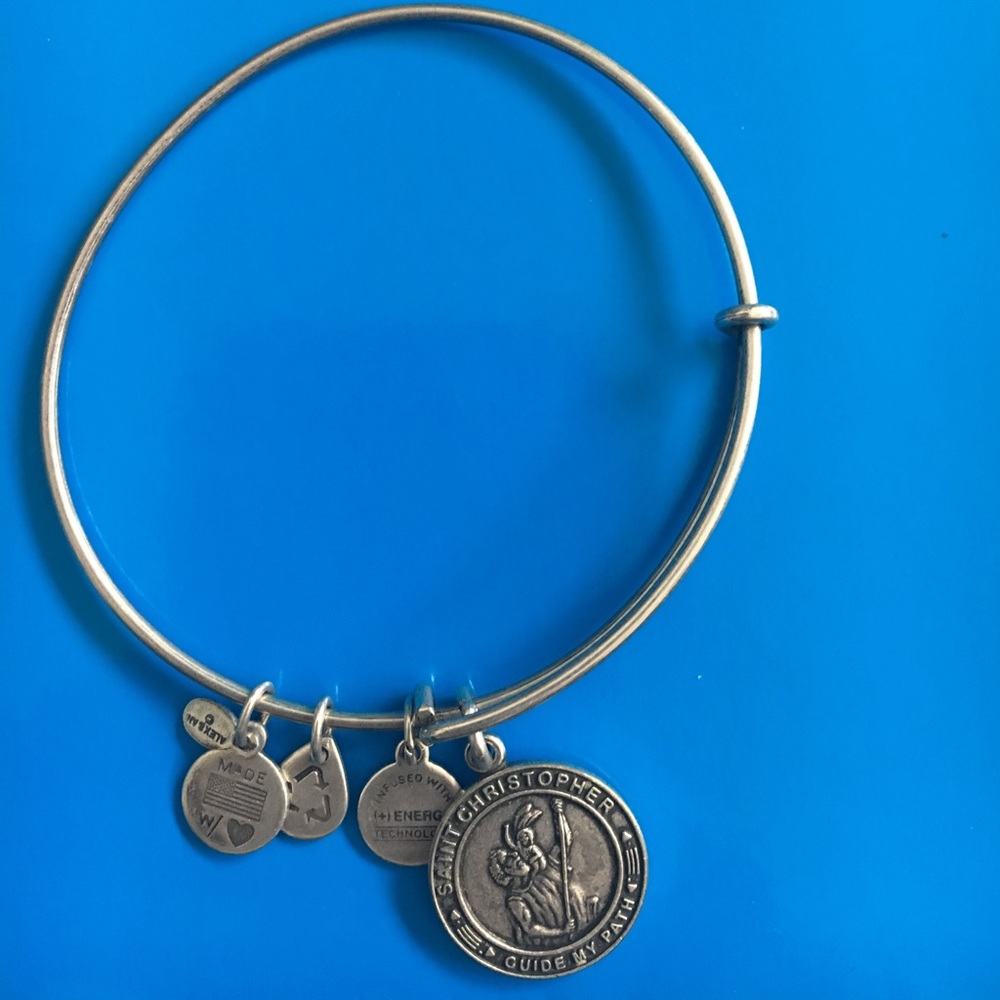 ** MINT CONDITION ** Alex and Ani