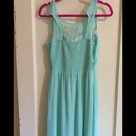 Dress - Picture 4 of 4