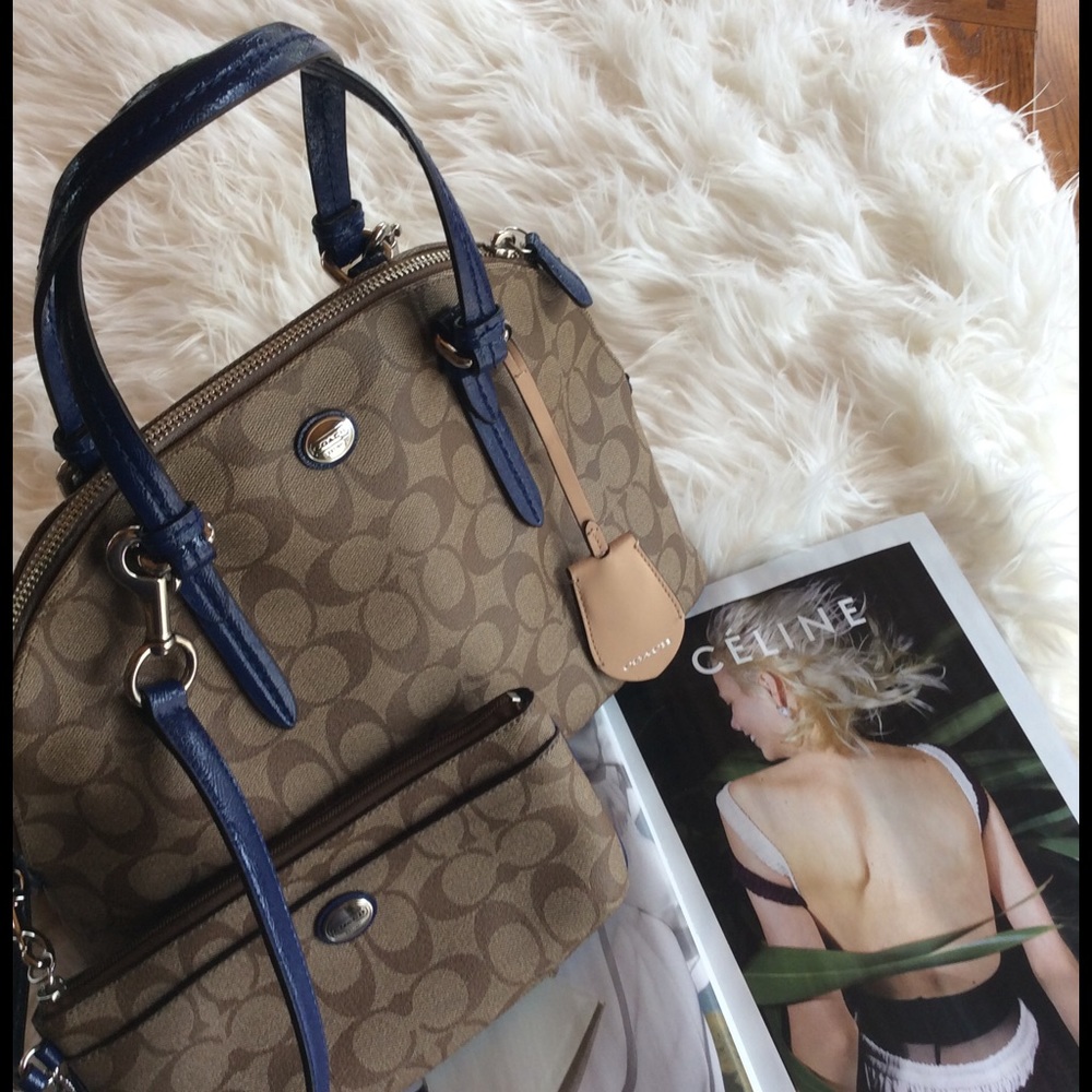 Blue Trimmed Coach Purse and Wallet Wristlet💕