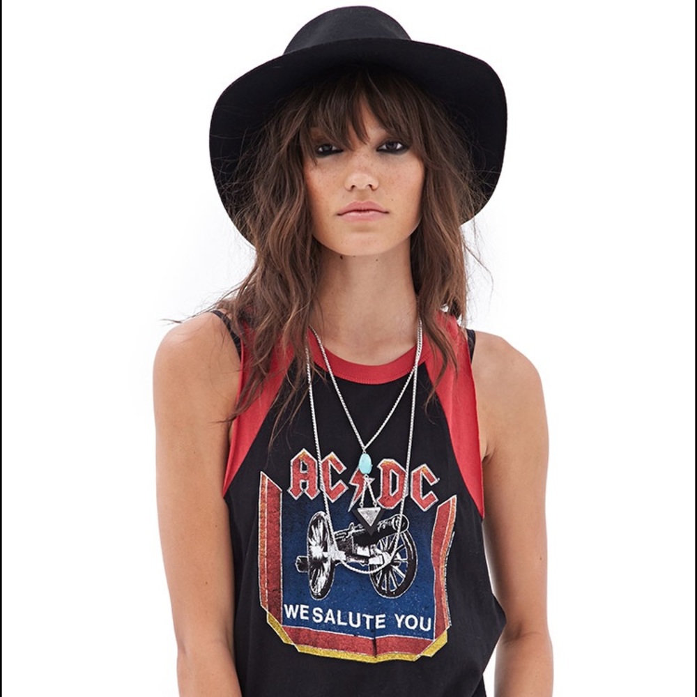 ACDC Slightly Cropped Muscle Tee