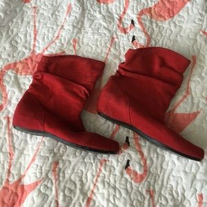 Suede Steve Madden ankle boots