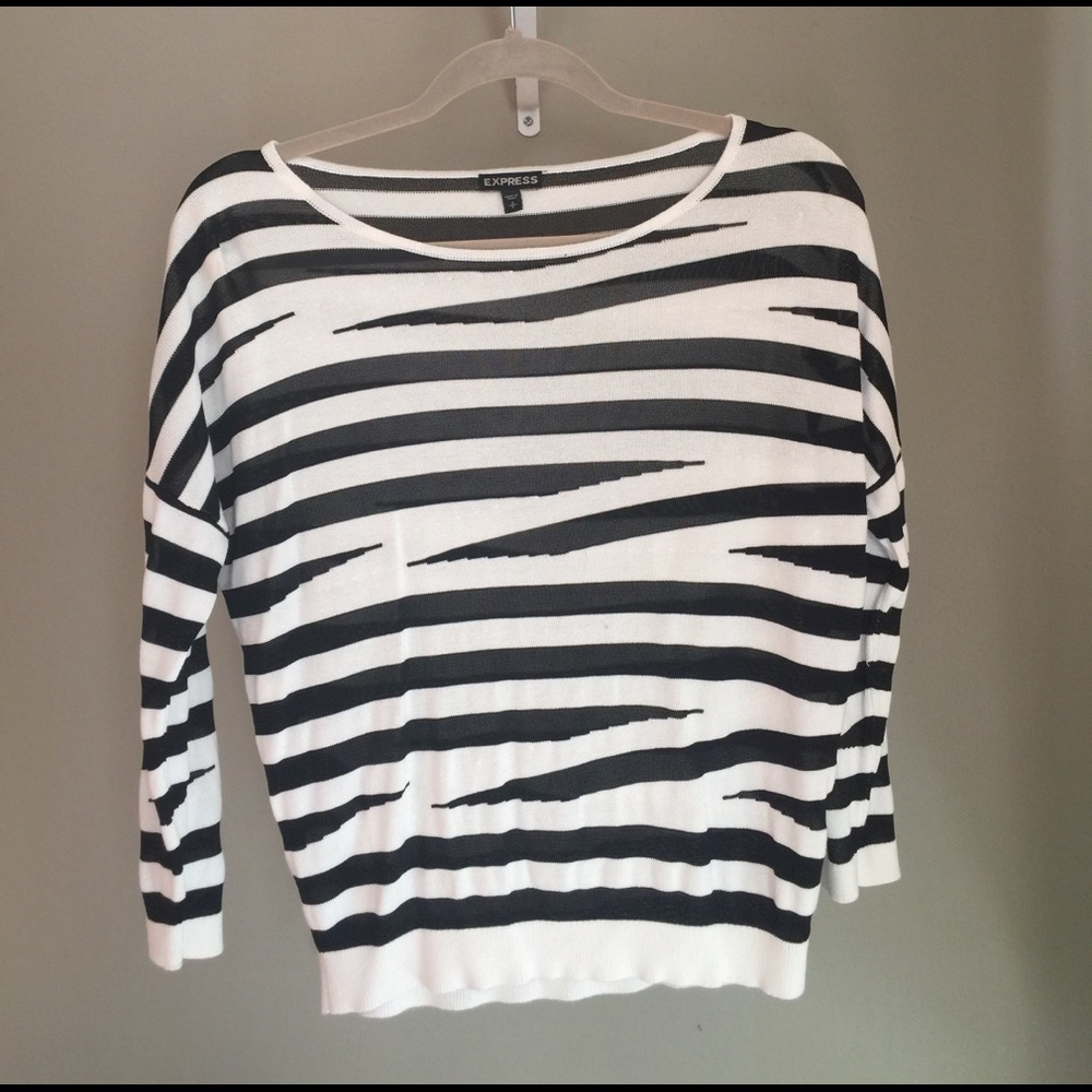 Zebra Print Express Loose 3/4 Sleeve Sweater