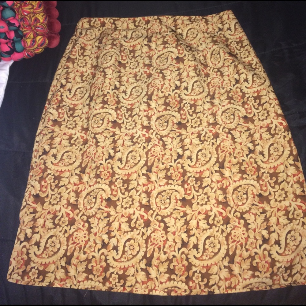 Banana Republic Knee High Skirt