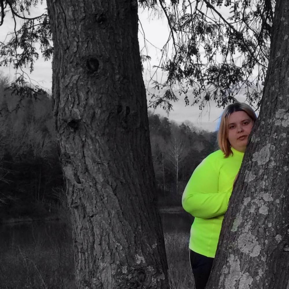 Meet your Posher, Makayla