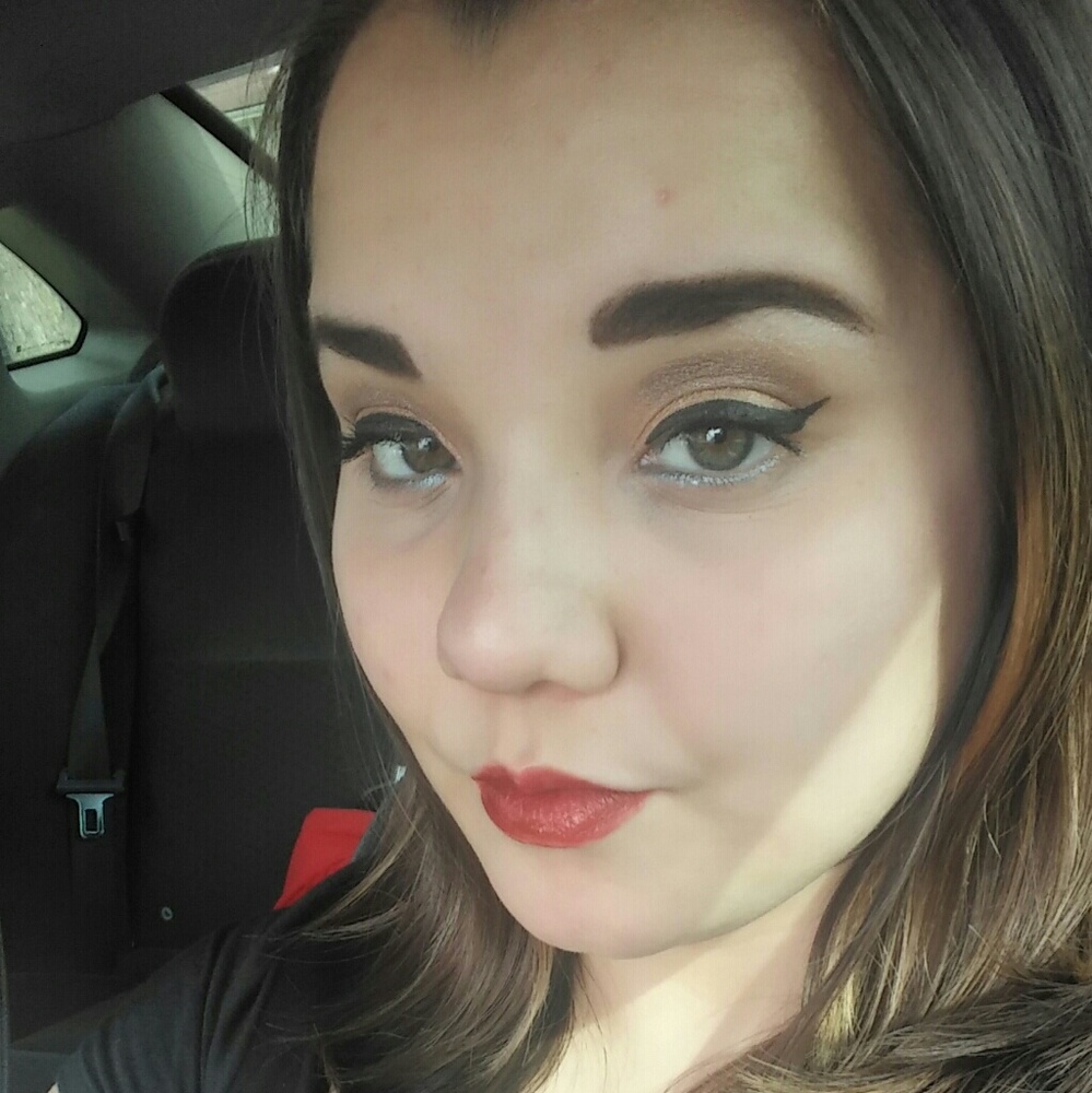 Meet your Posher, Kayle