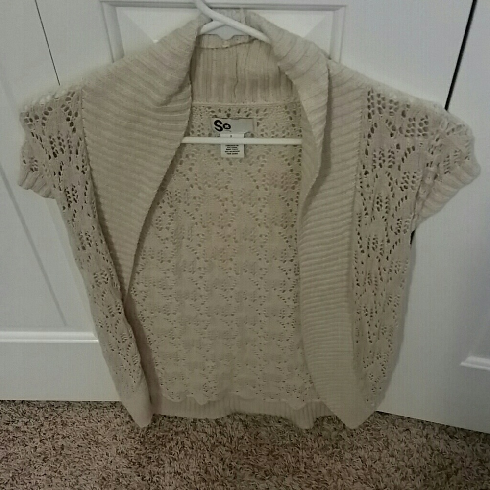 Short sleeve cardigan