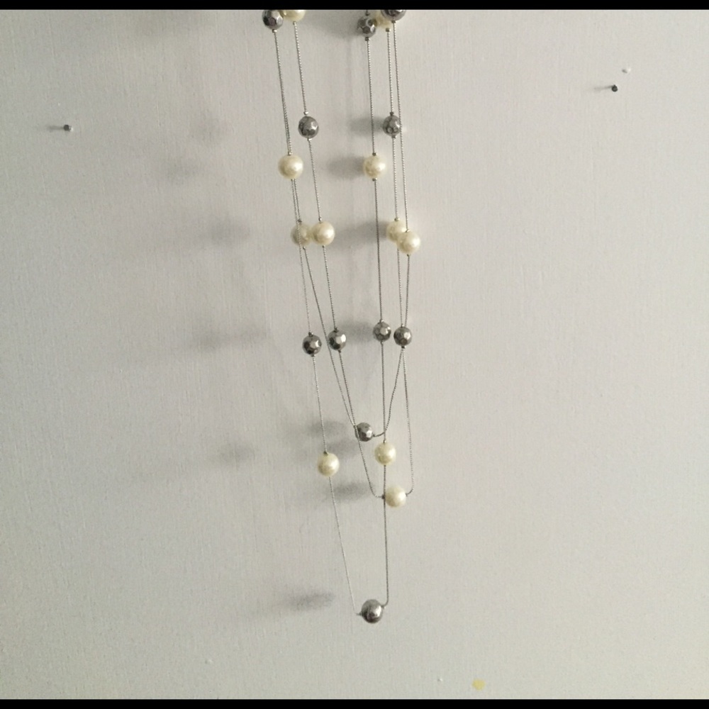 Pearl and silver ball necklace