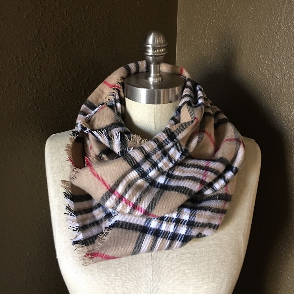 Burberry print infinity scarf