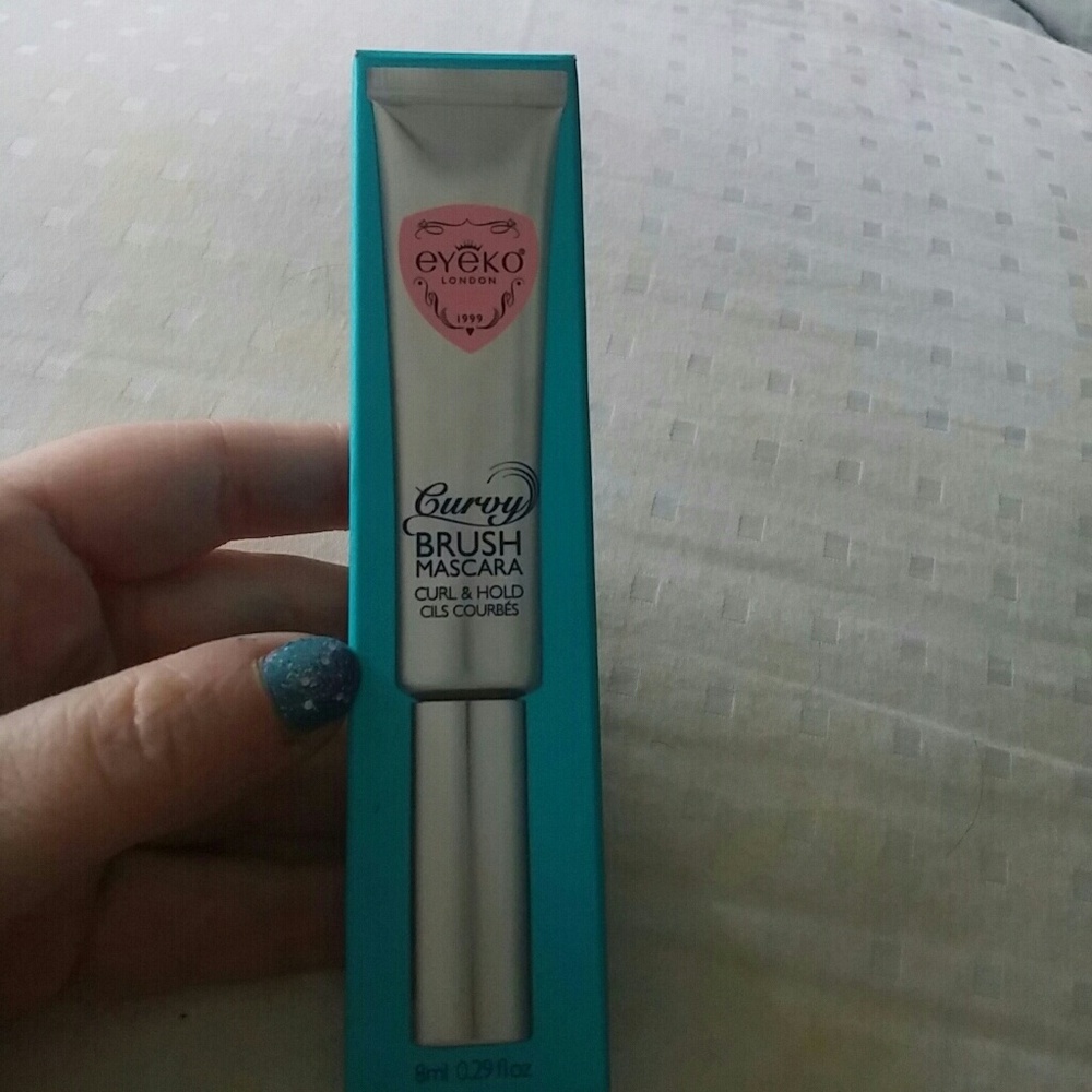 Eyeko curvy brush mascara - curvy black
