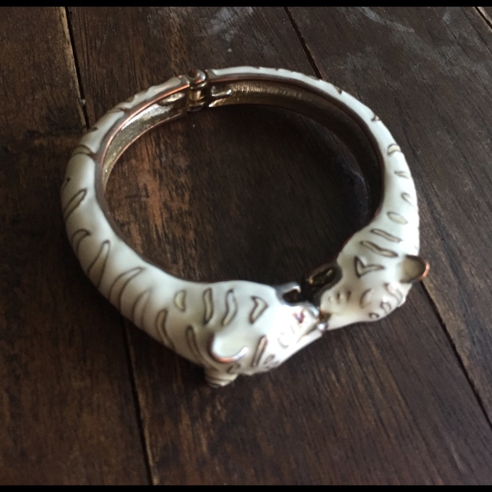 Hinged Tiger Head Bracelet