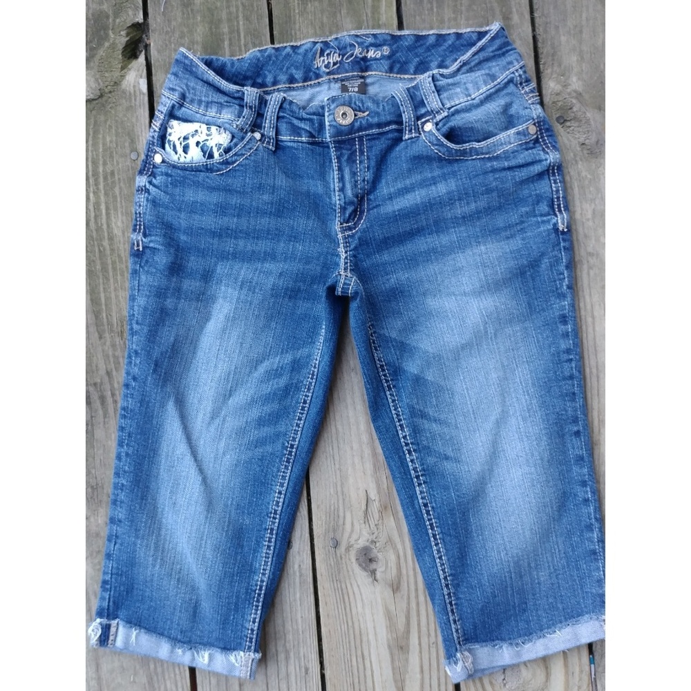 Juniors ARIYA JEANS denim capris 7/8