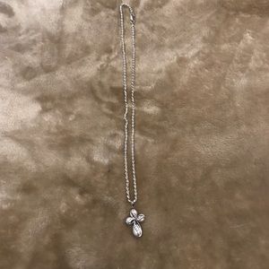 NWOT Loop Cross Necklace