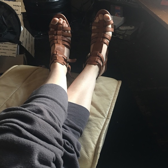 Brown leather wedges - Picture 3 of 4