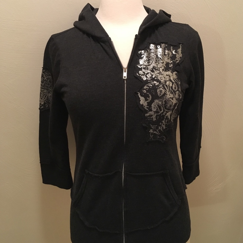Charcoal zip up with sliver design.