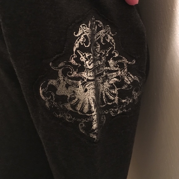 Charcoal zip up with sliver design. - Picture 3 of 3