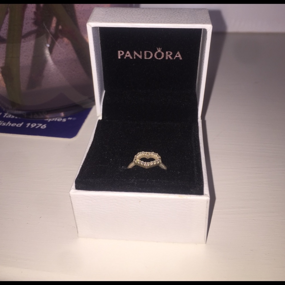 Pandora heart-ring