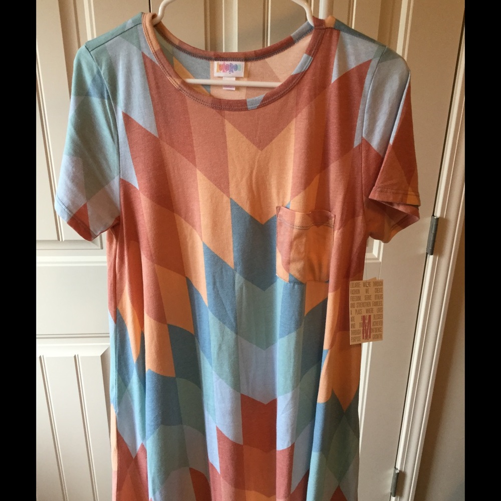 SOLD Lularoe Aztec Carly Size M