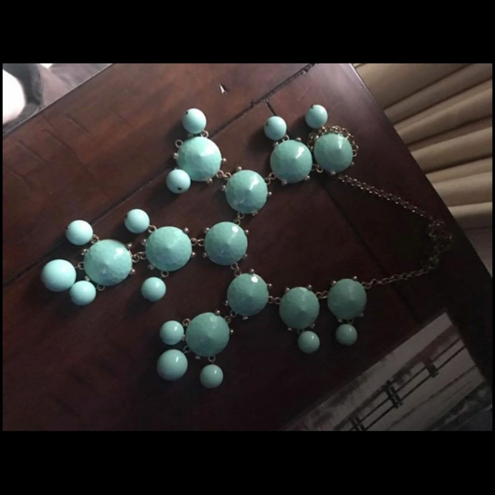 Necklaces - Picture 3 of 5