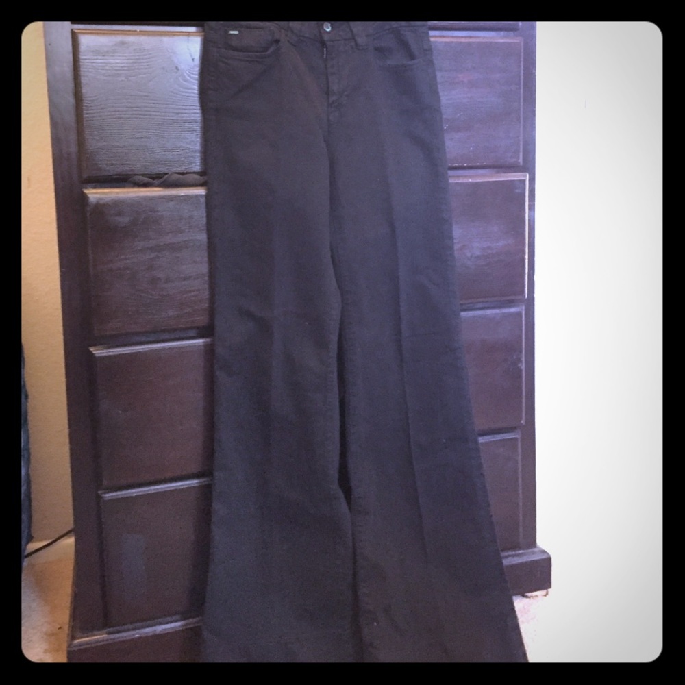 Joe's jeans black wide leg jean!