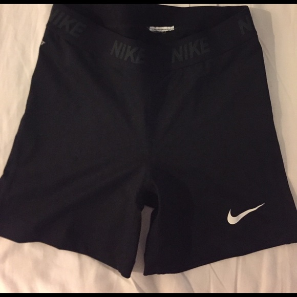 Nike Pants - Dri-fit Medium size Nike pros